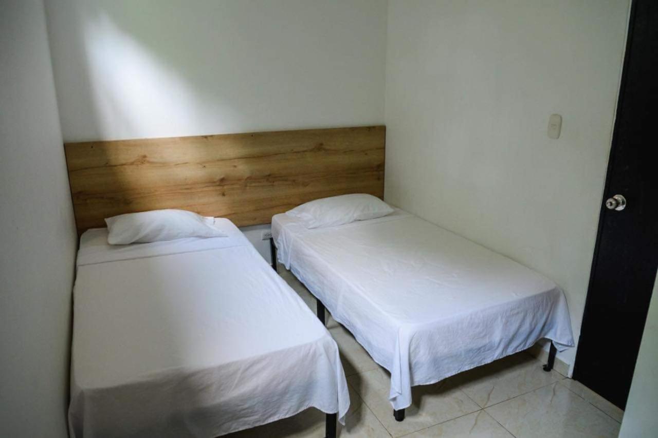 Cic Amoblado Mirador Del Sinu Apartment